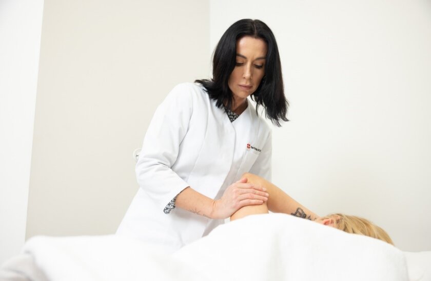 Kardiolita Hospital specialists provide lymphatic drainage massages after plastic surgery